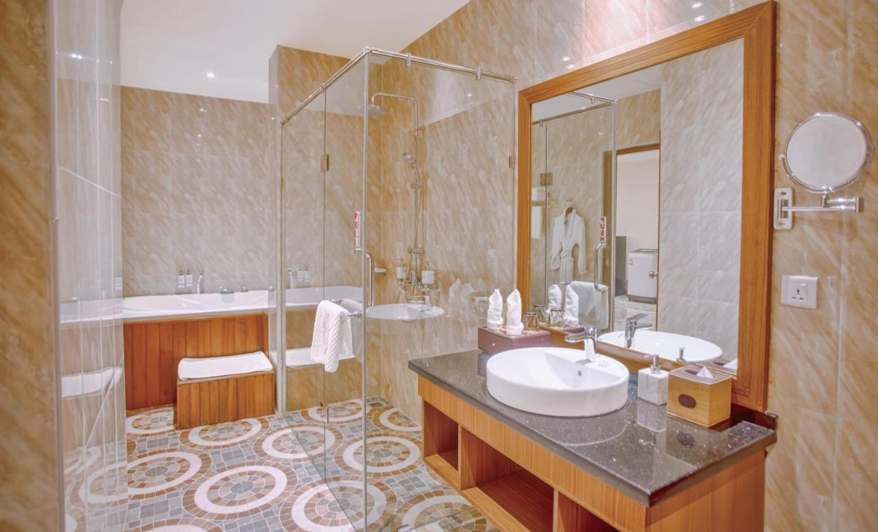 Sunset Palace View Suites Mandalay Ngoại thất bức ảnh